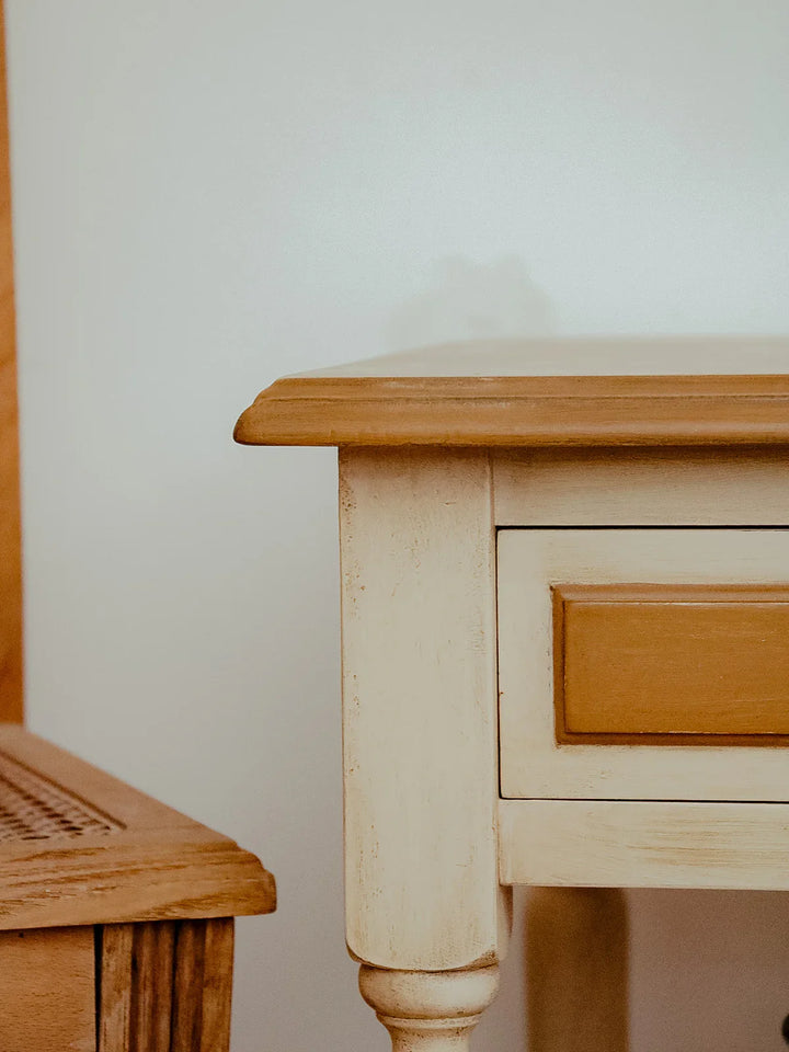 odile-table-chevet-merisier-612-12