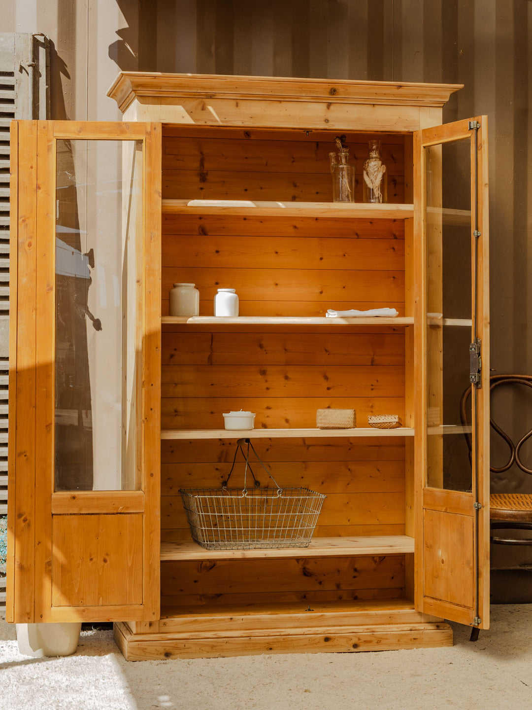victoria-vitrine-bois-1289-4