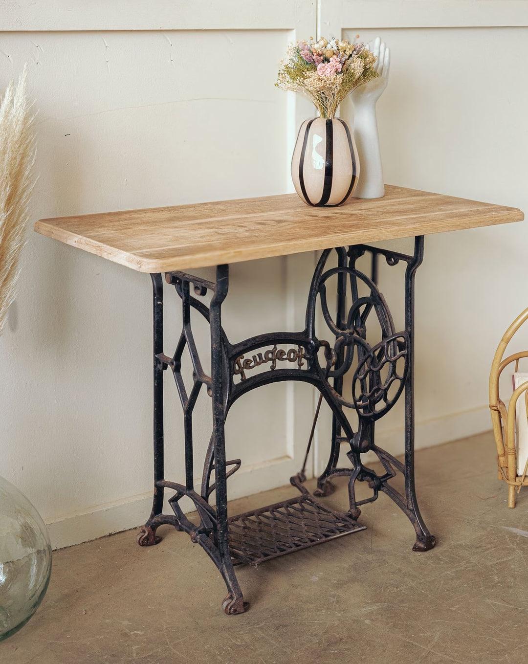 francine-table-appoint-bois-peugeot-1048-1