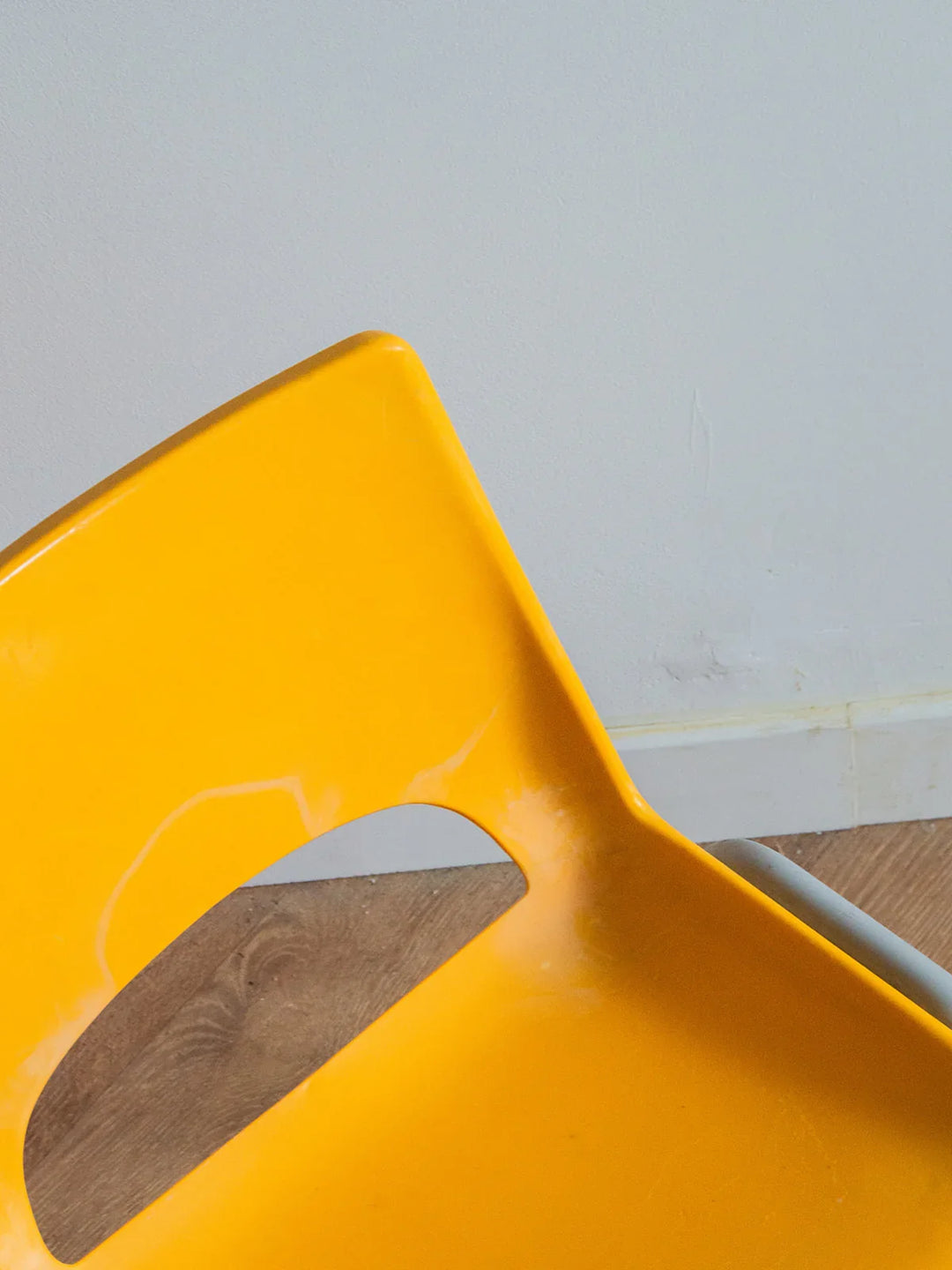 ernestine-chaise-pour-enfant-plastique-238-6