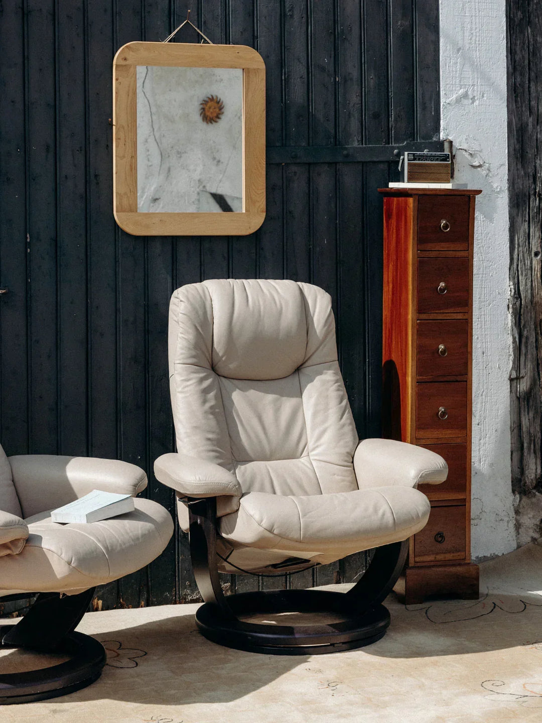 jakob-paire-fauteuils-bois-506-2