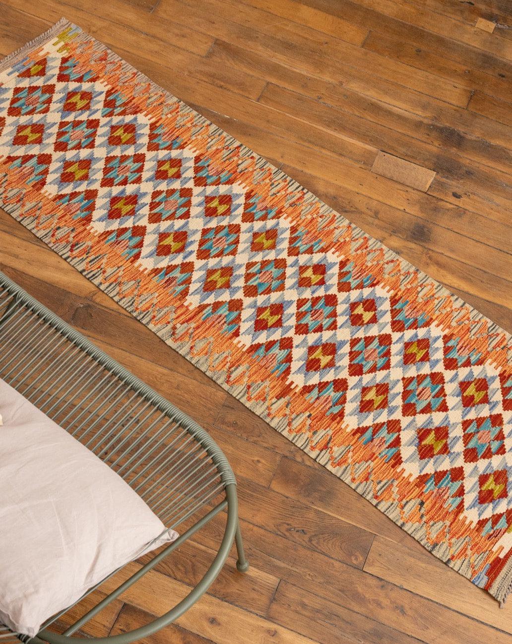 Eddy, le tapis kilim N°92 - Debongout
