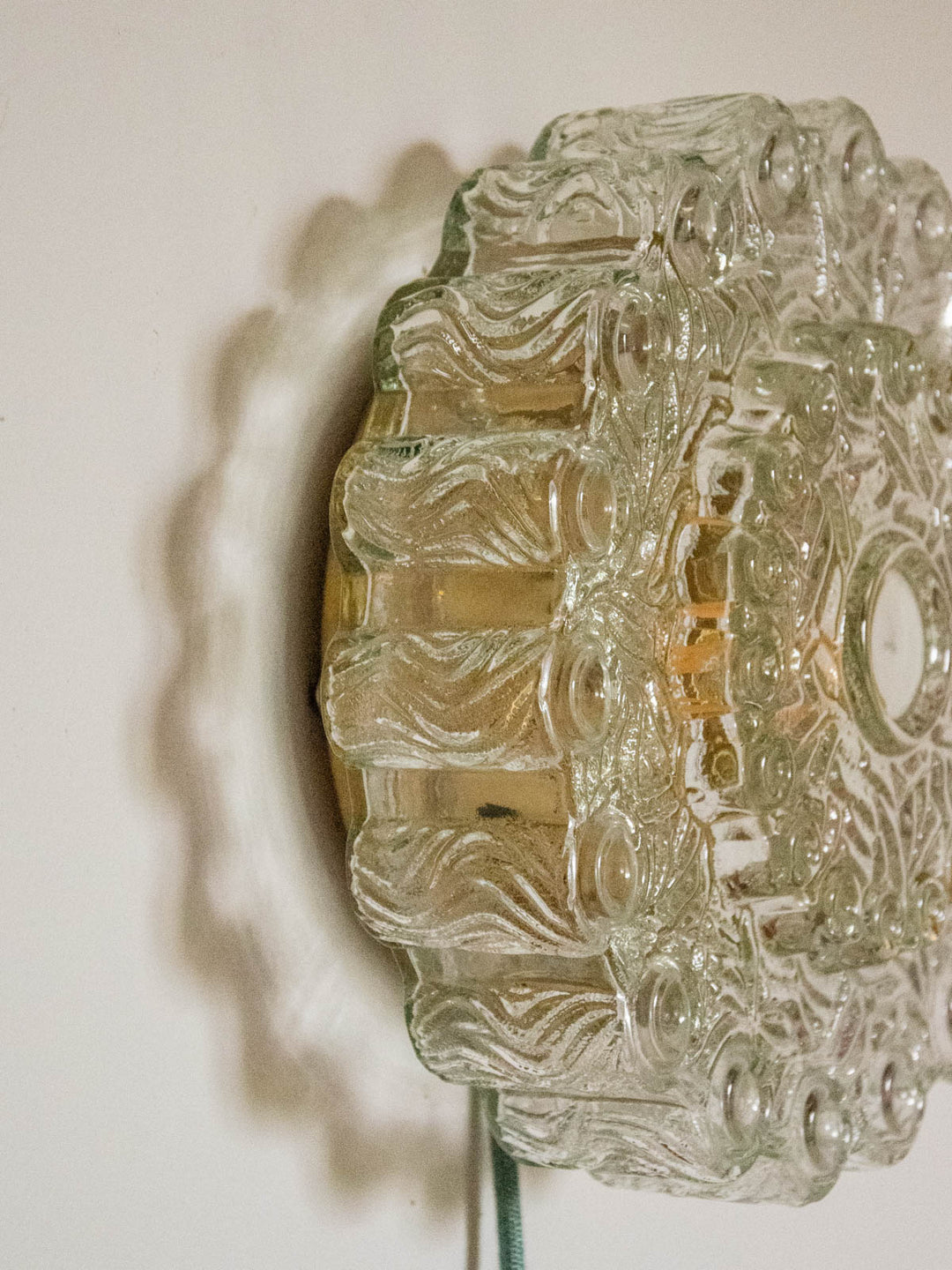 suzette-applique-metal-156-6