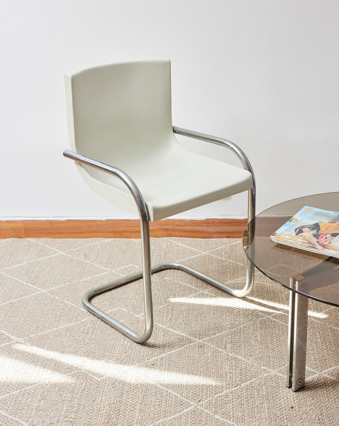 alma-chaise-chrome-1458-1