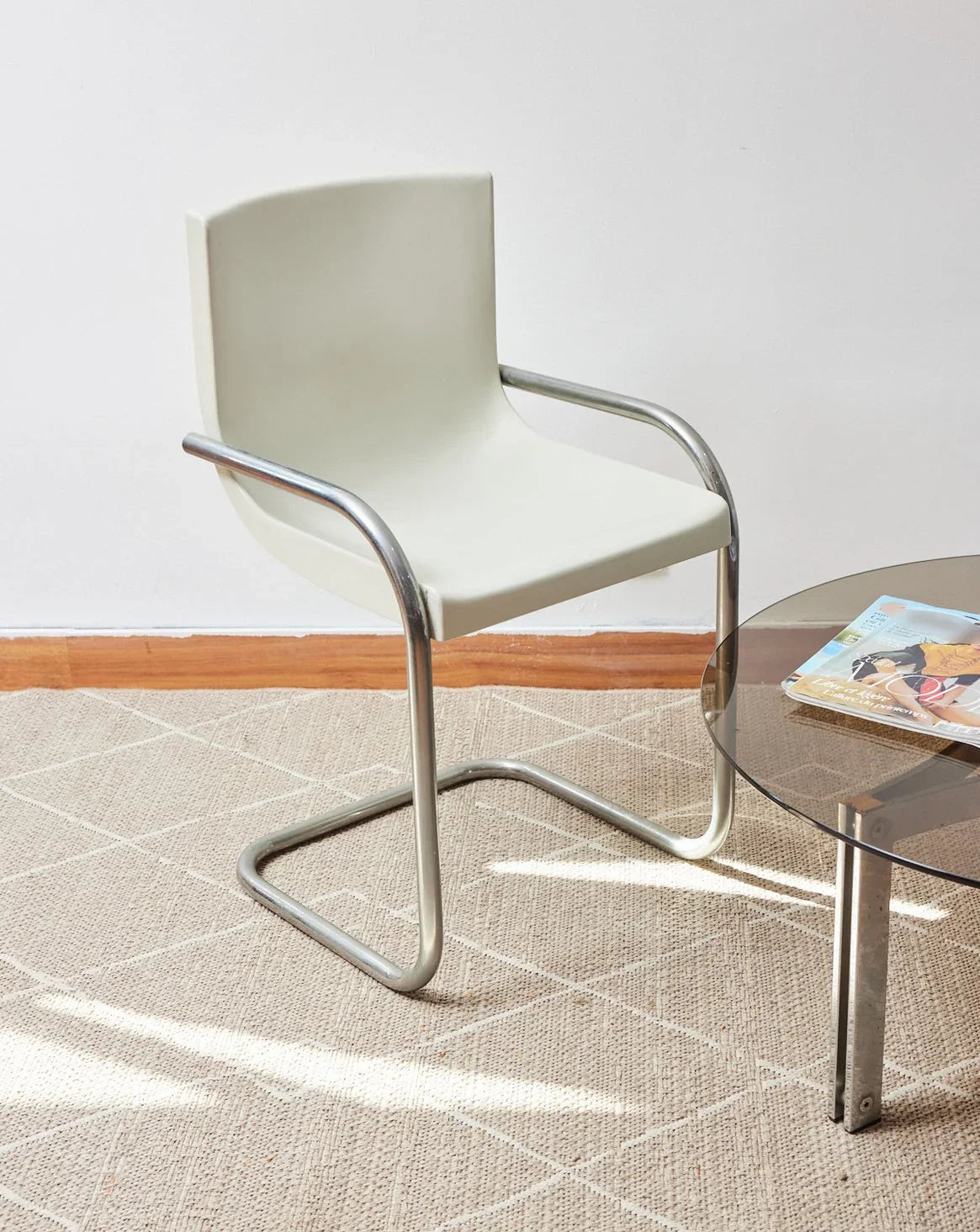 alma-chaise-chrome-1458-1