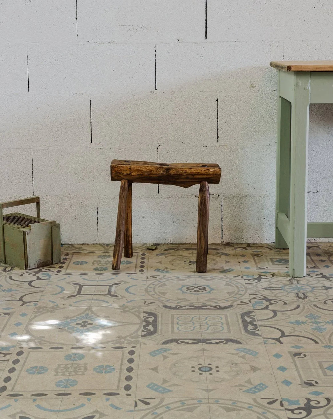 regis-tabouret-bois-1346-1
