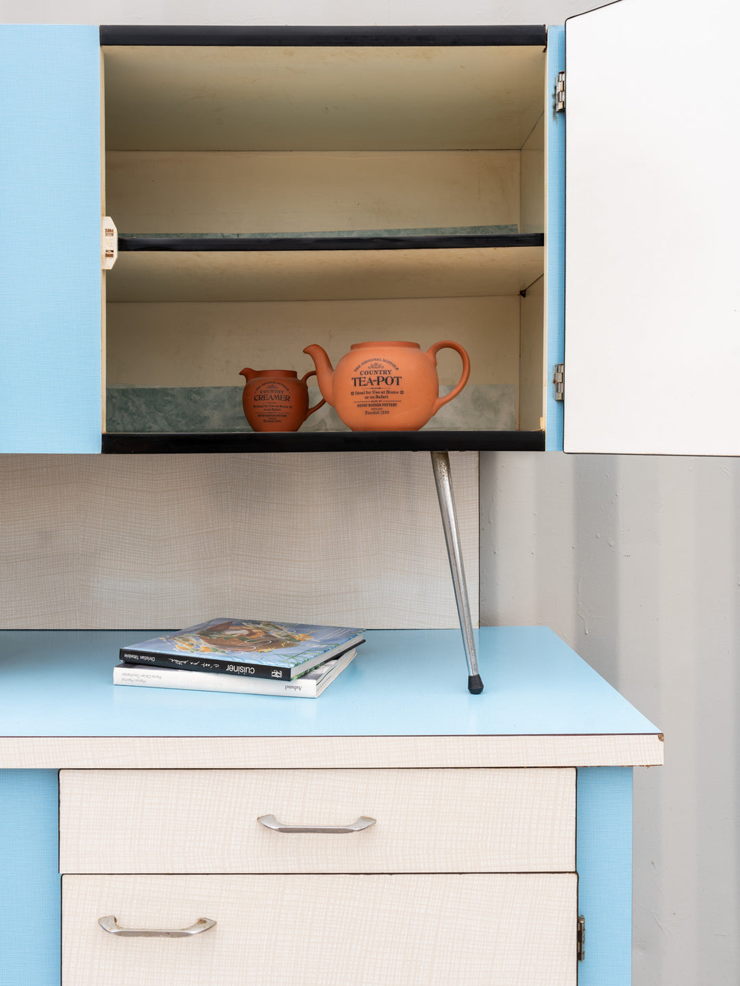 gilbert-buffet-formica-1693-7