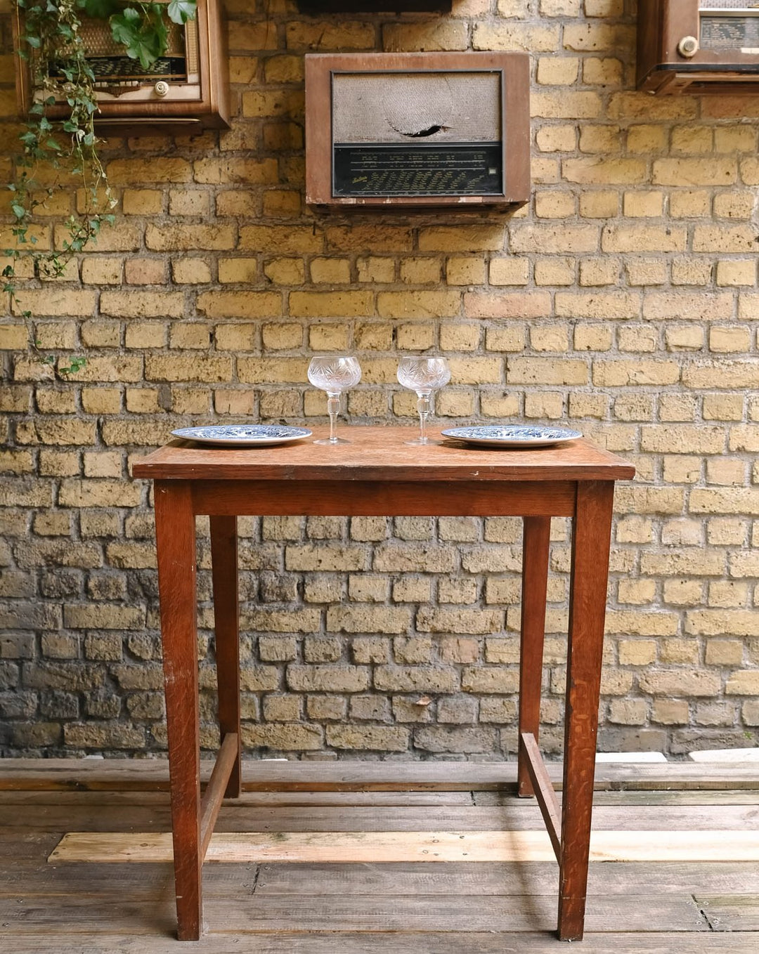 francine-petite-table-appoint-bois-1540-1