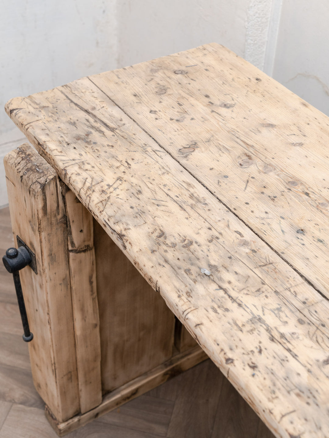 fernand-meuble-metier-bois-441-7