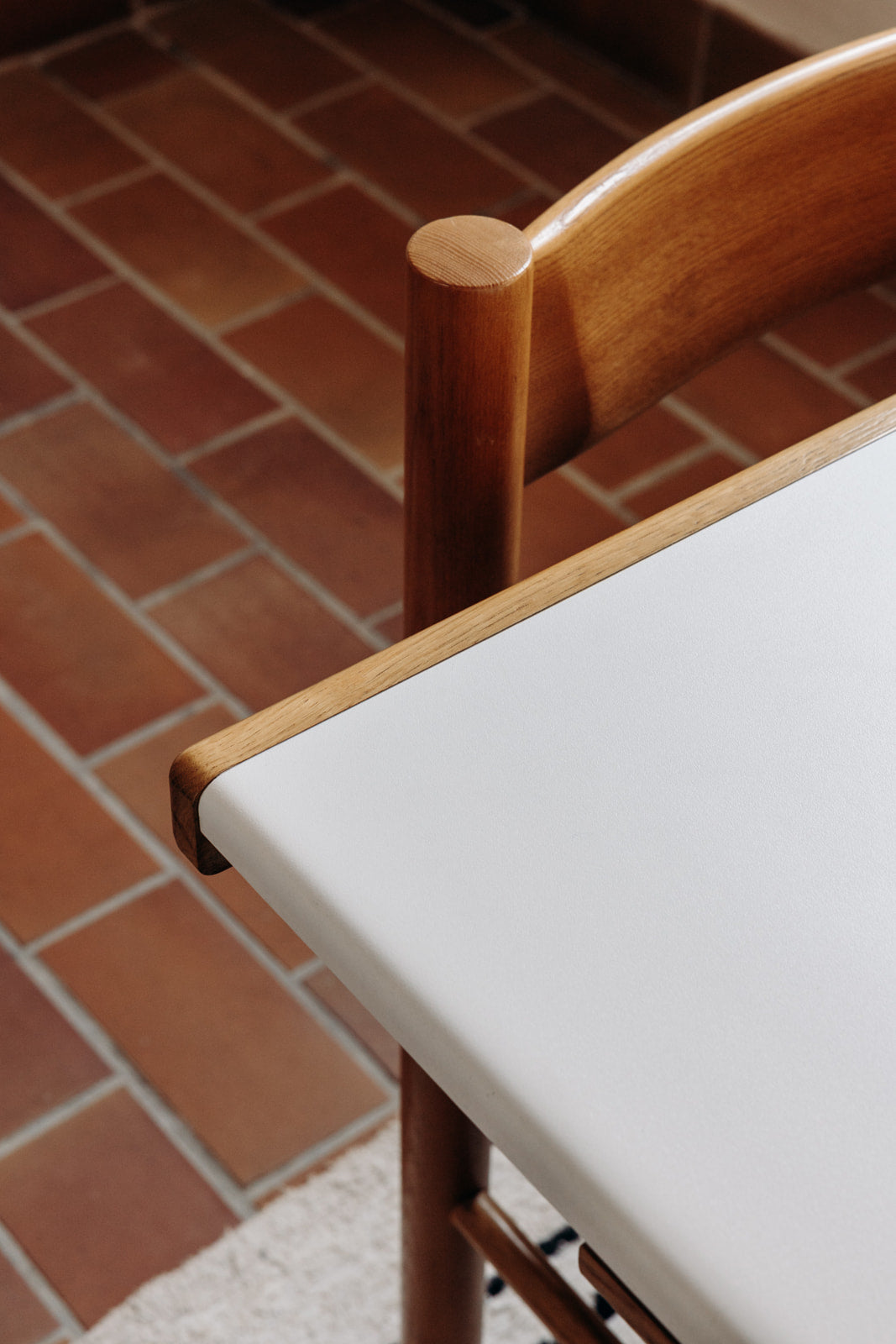 auguste-ensemble-table-et-chaises-bois-12-5