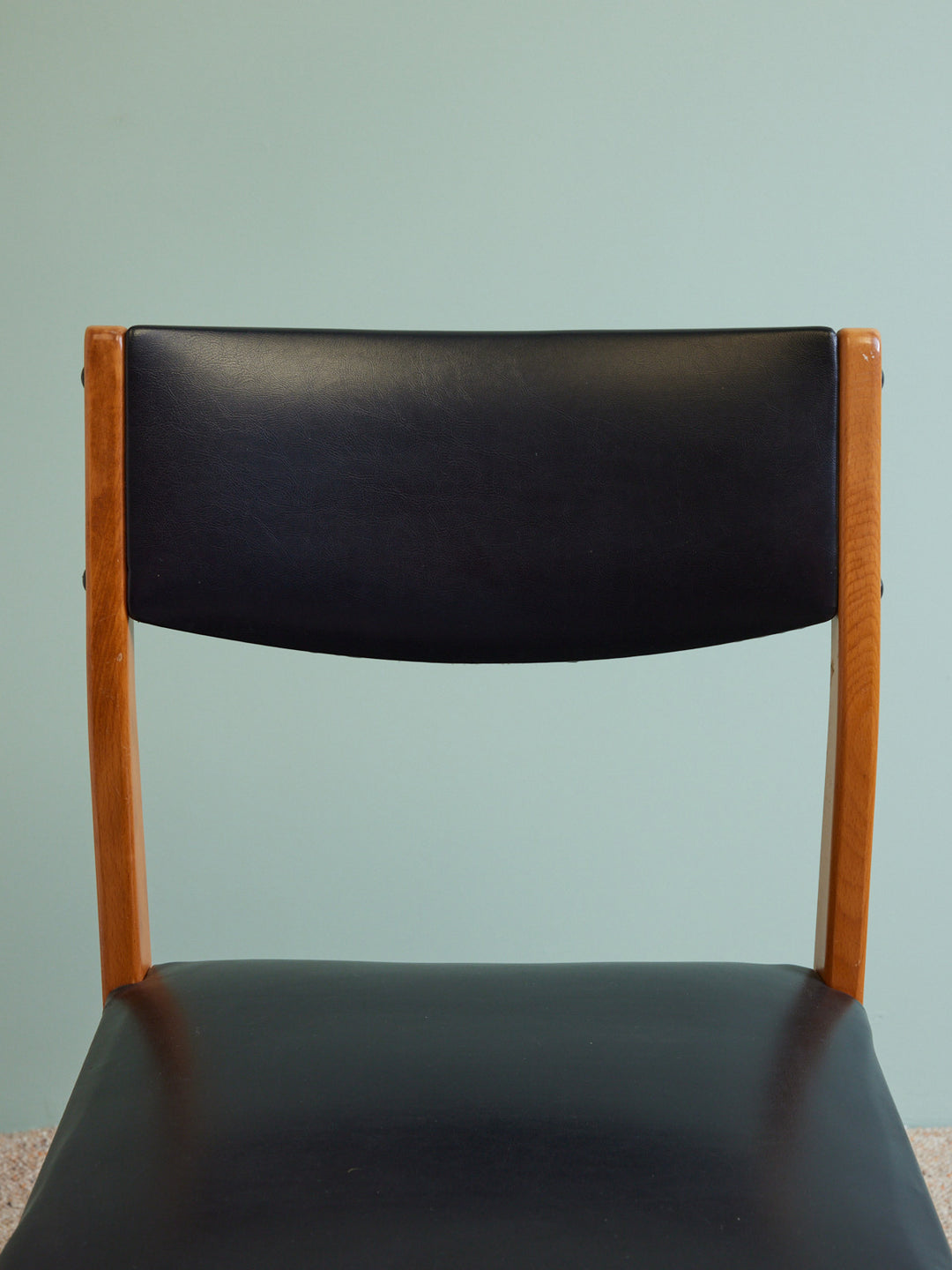alma-chaise-bois-scandinave-vintage-2021-7
