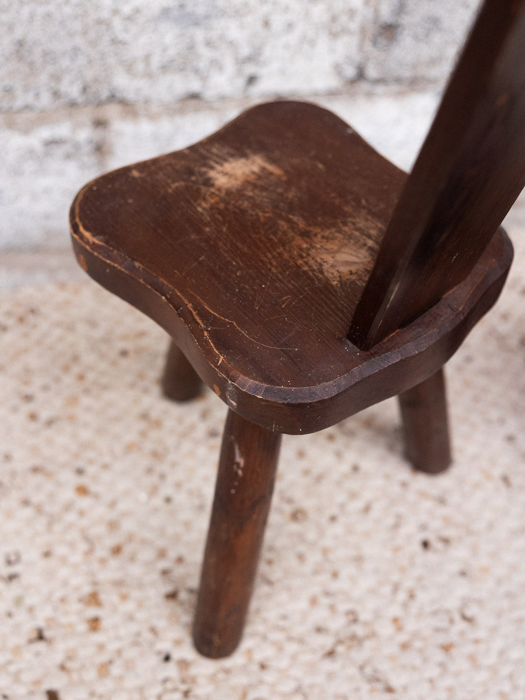 claude-chaise-bois-brutaliste-1477-10