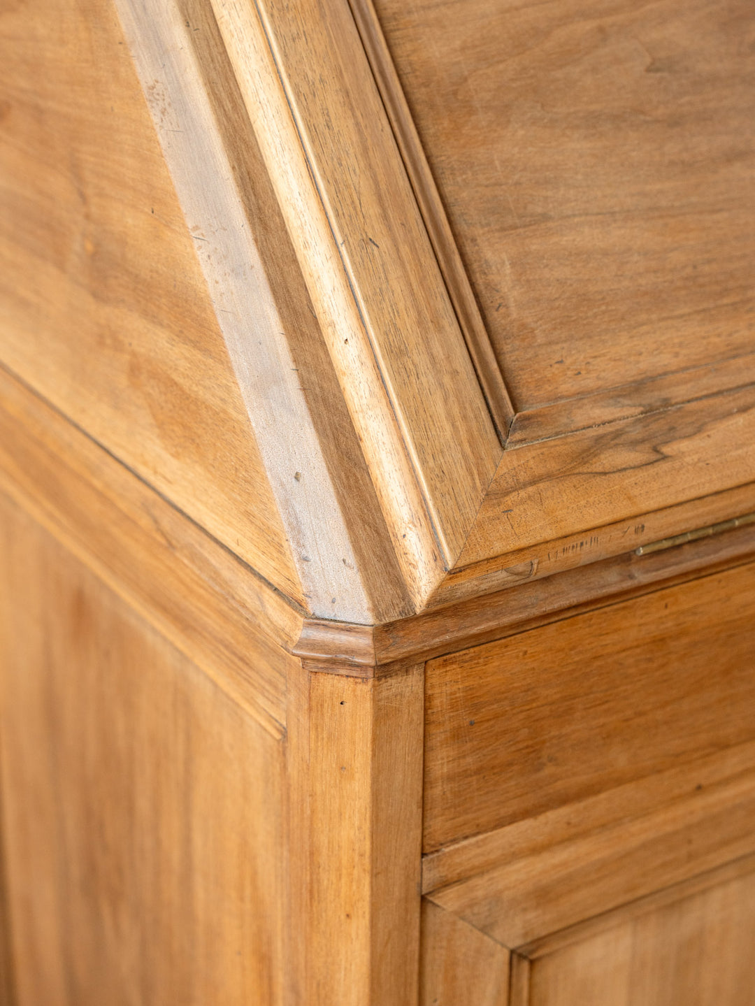 edouard-bureau-bois-1041-7