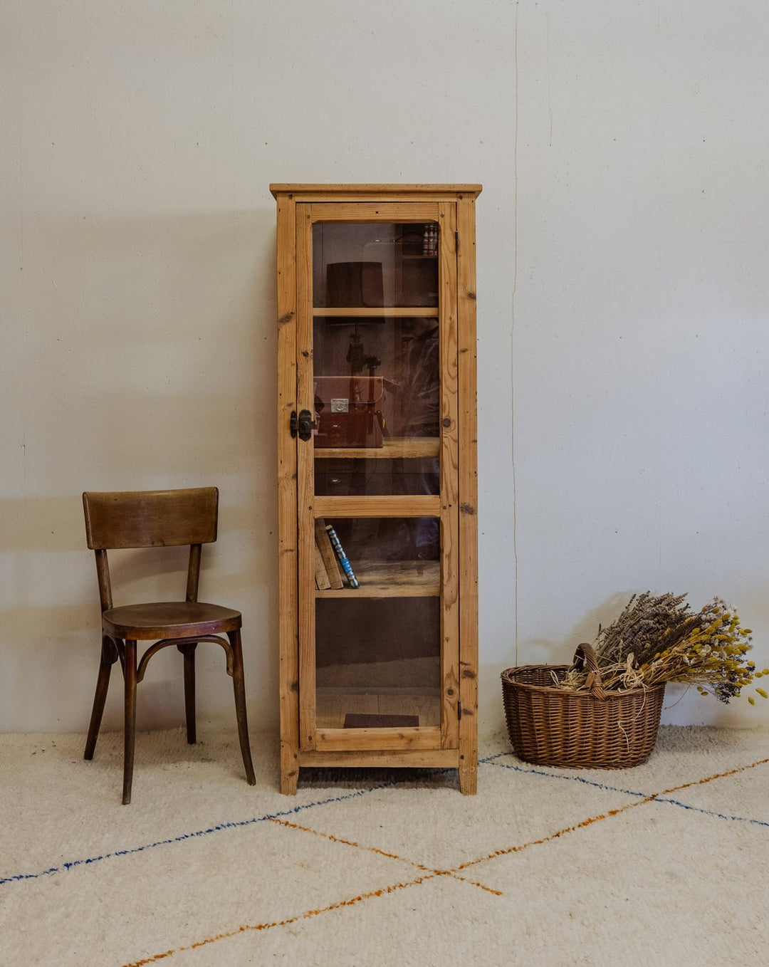 victoria-vitrine-bois-173-1