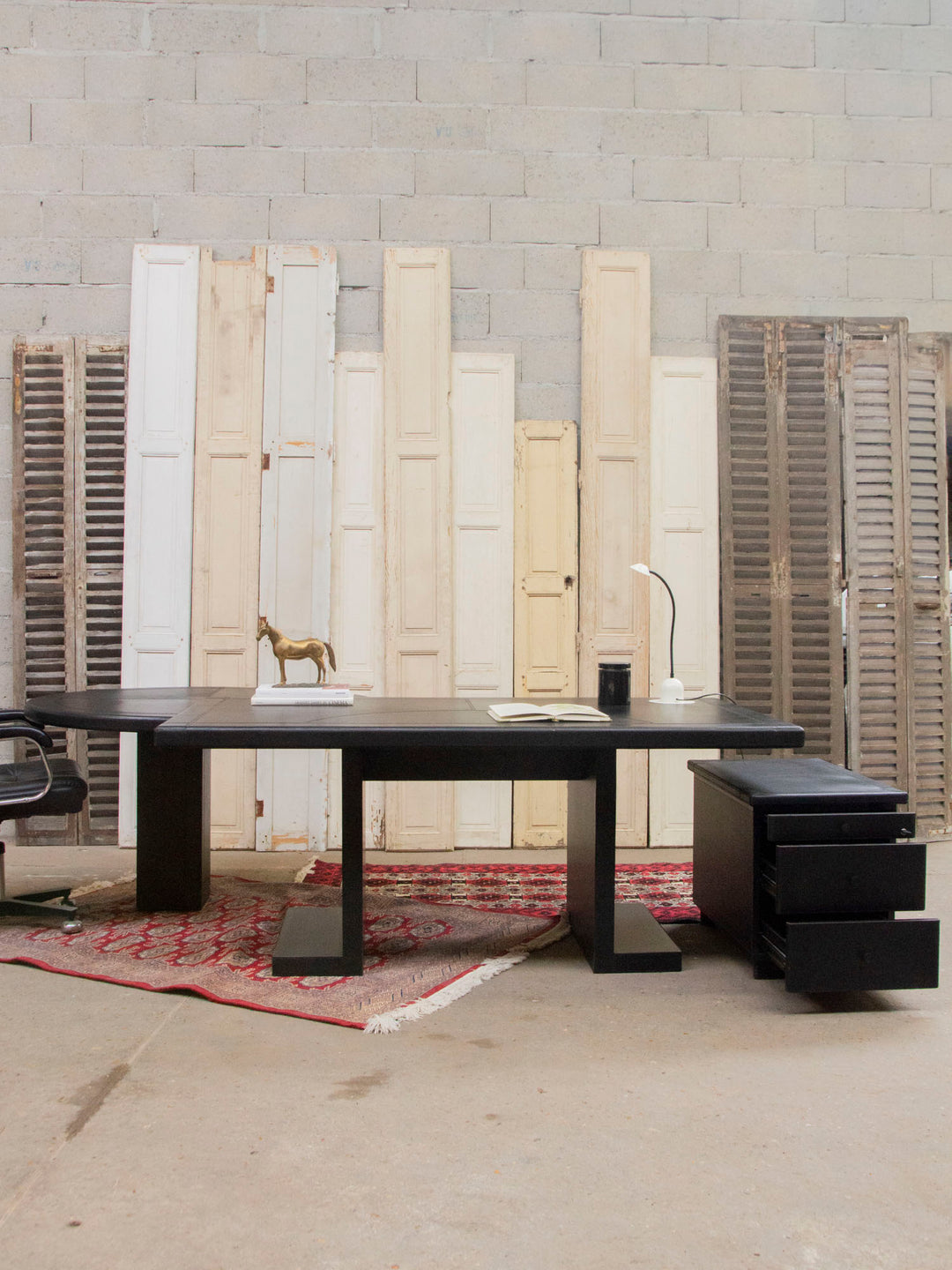 yvan-grand-bureau-cuir-457-4