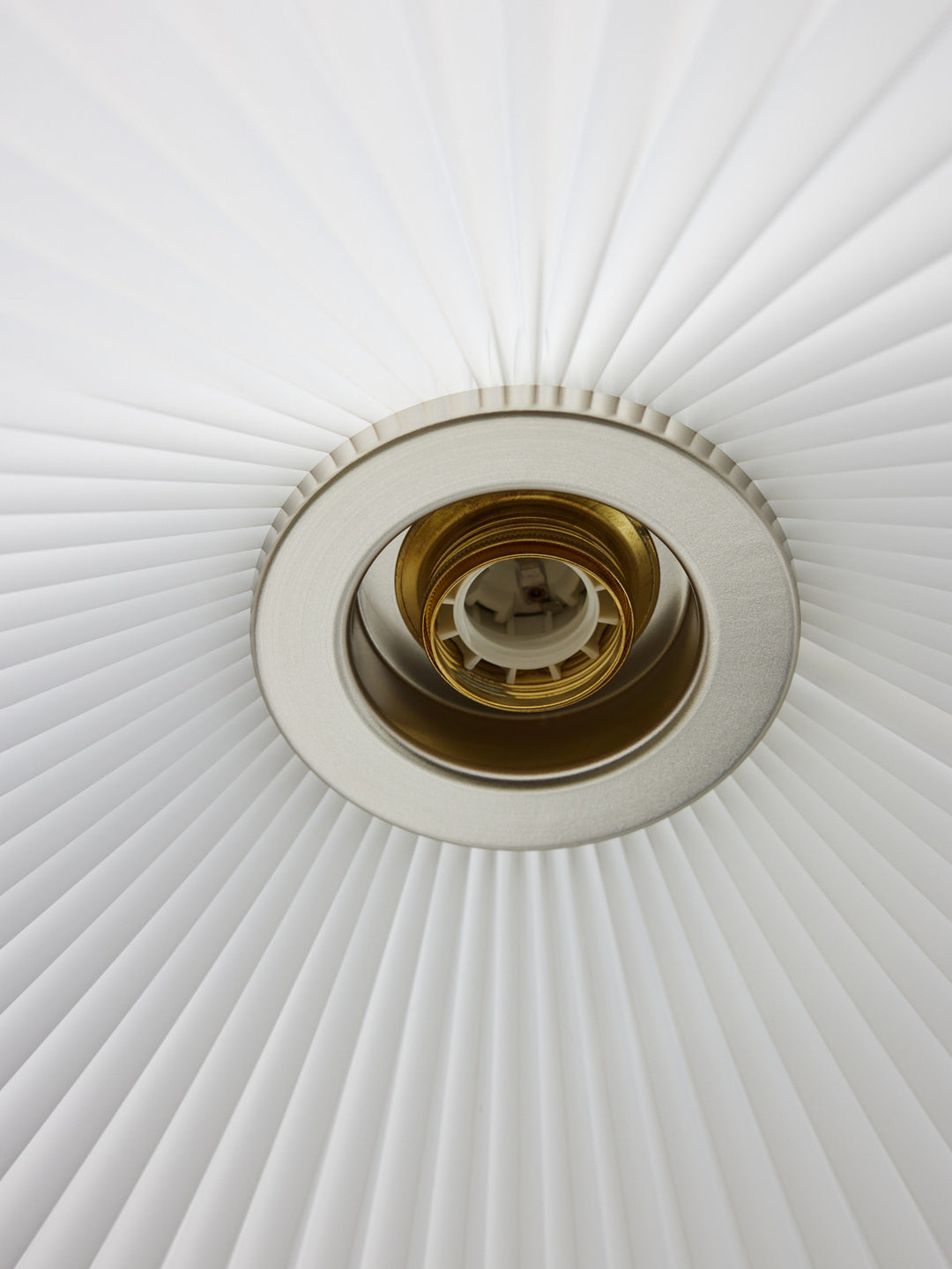 julien-lampadaire-bois-395-5
