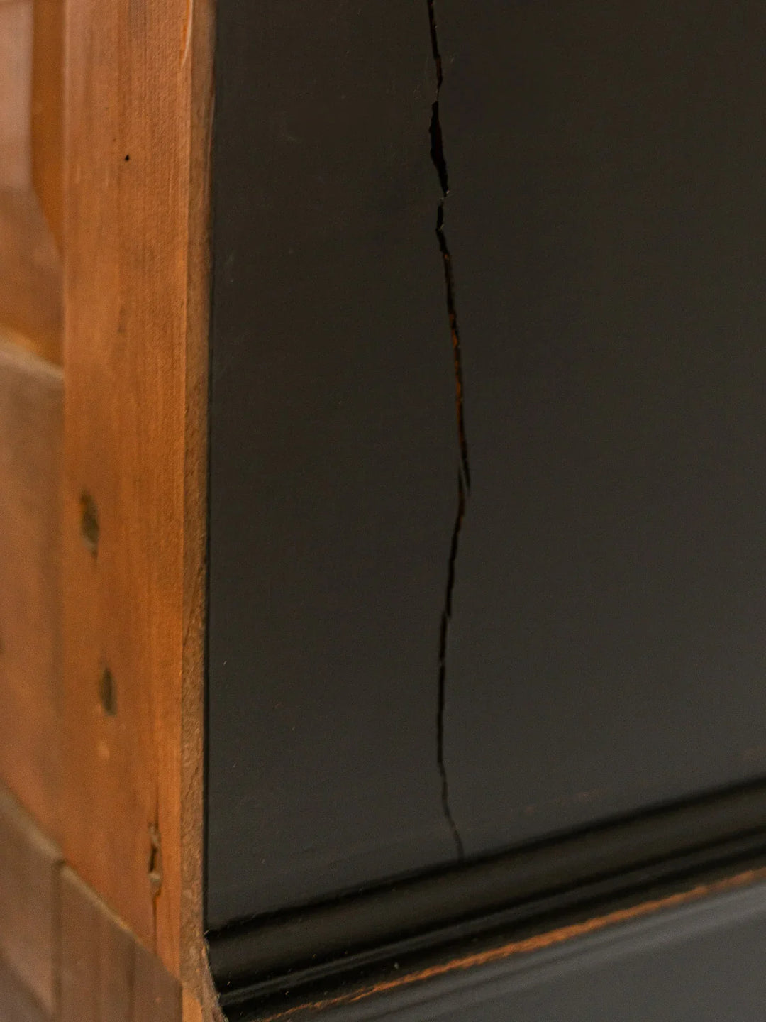 victoria-vitrine-bois-noir-155-11