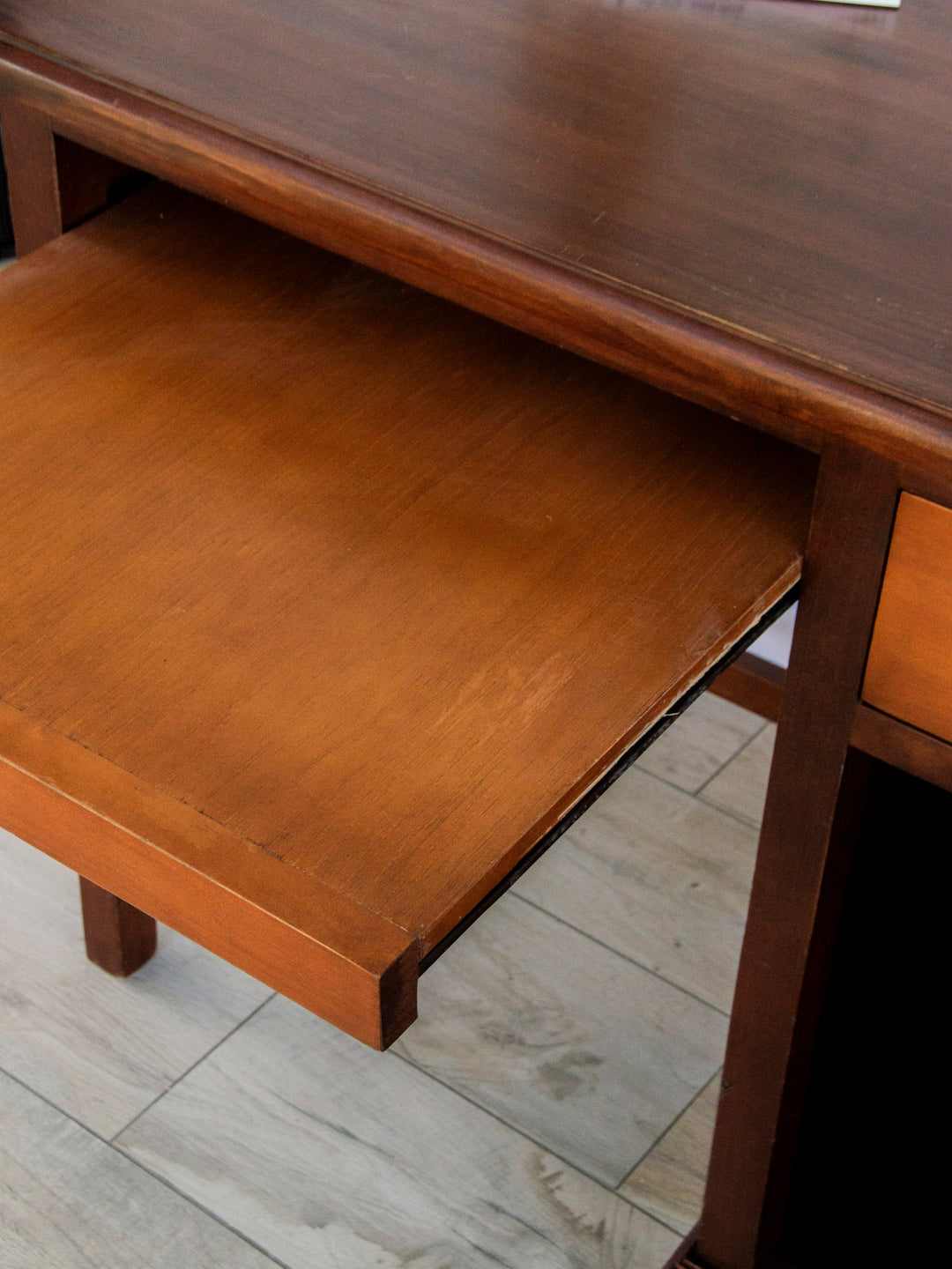 edouard-bureau-bois-580-12