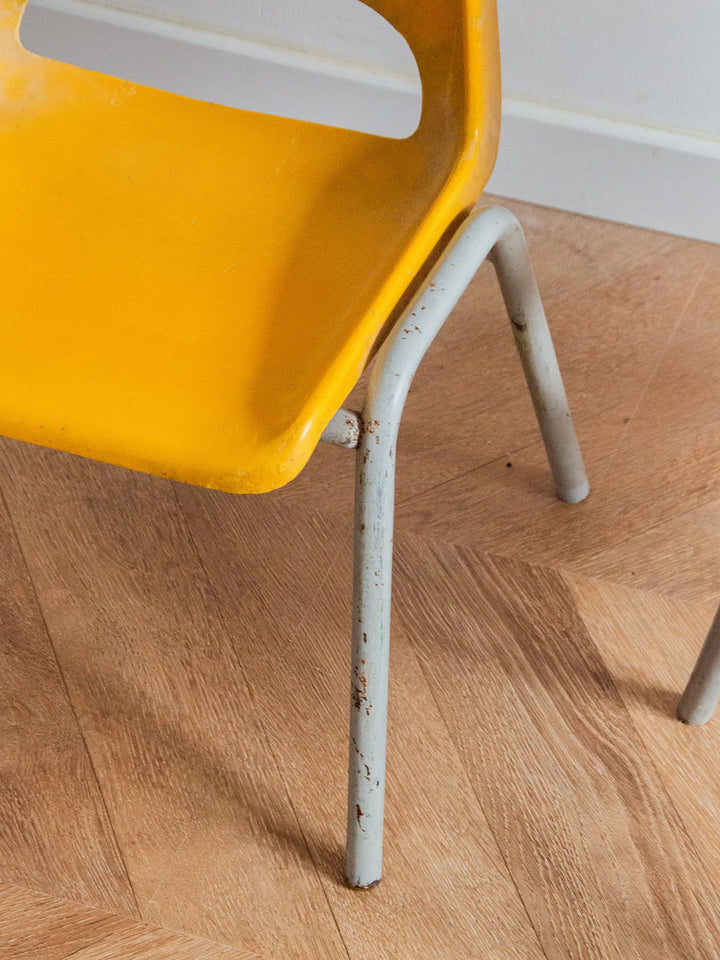 ernestine-chaise-pour-enfant-plastique-238-7