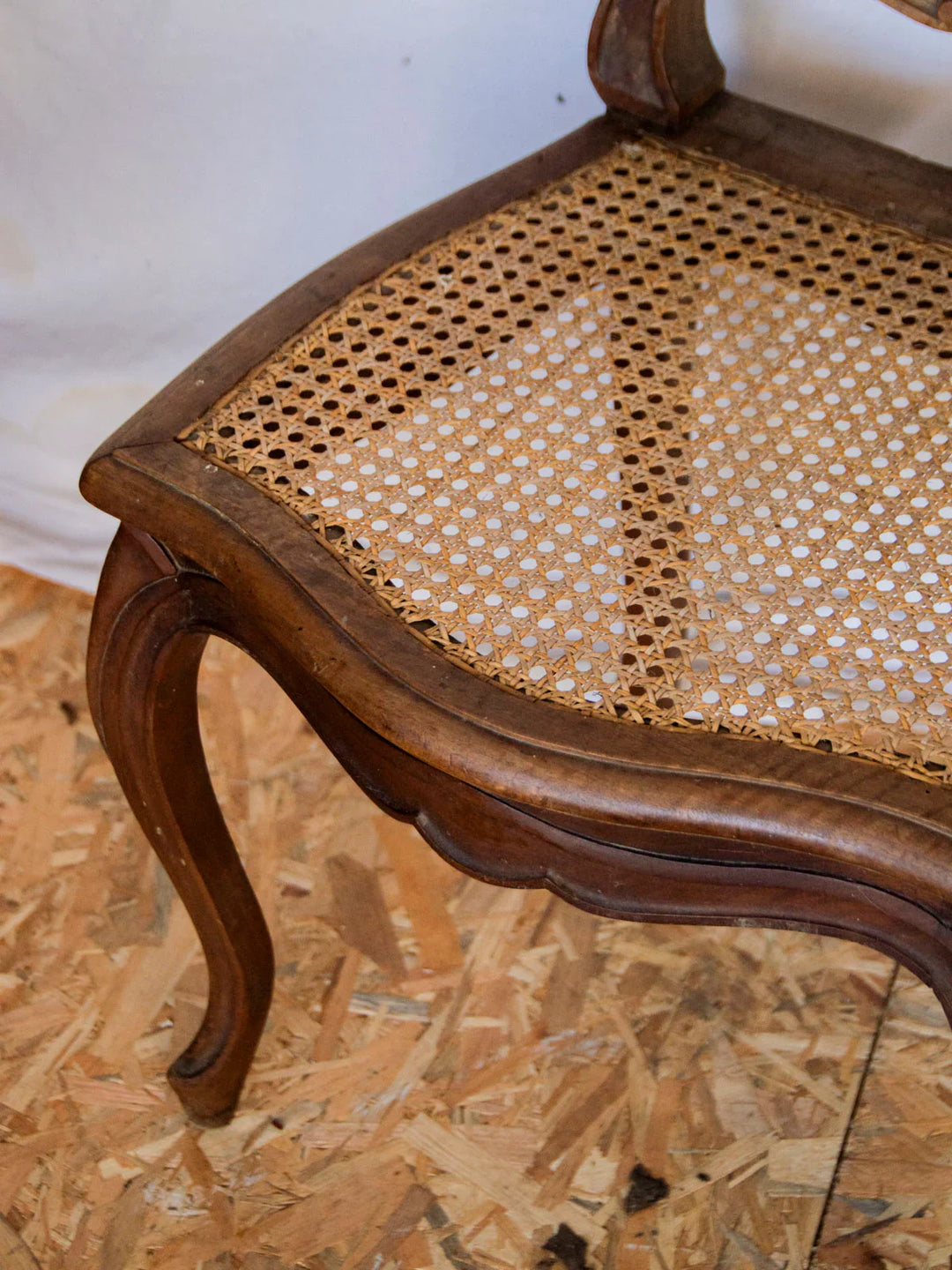 claude-chaise-bois-1101-11
