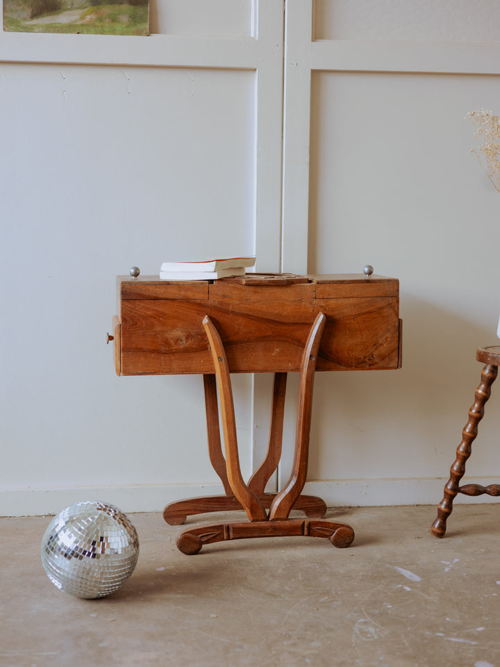 brigitte-travailleuse-bois-150-3