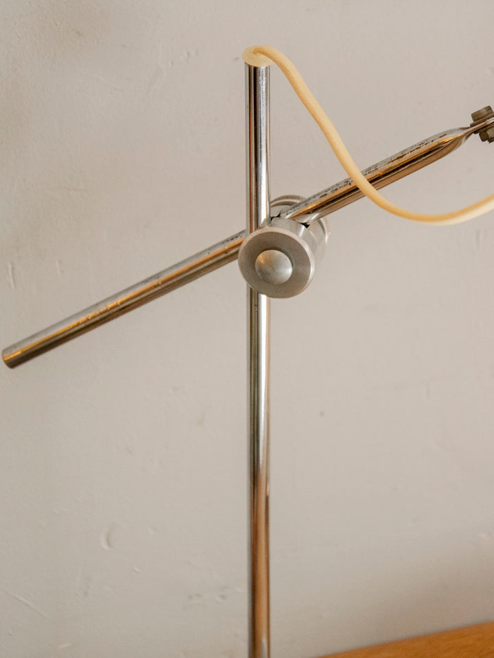 suzanne-lampe-a-poser-inox-641-3