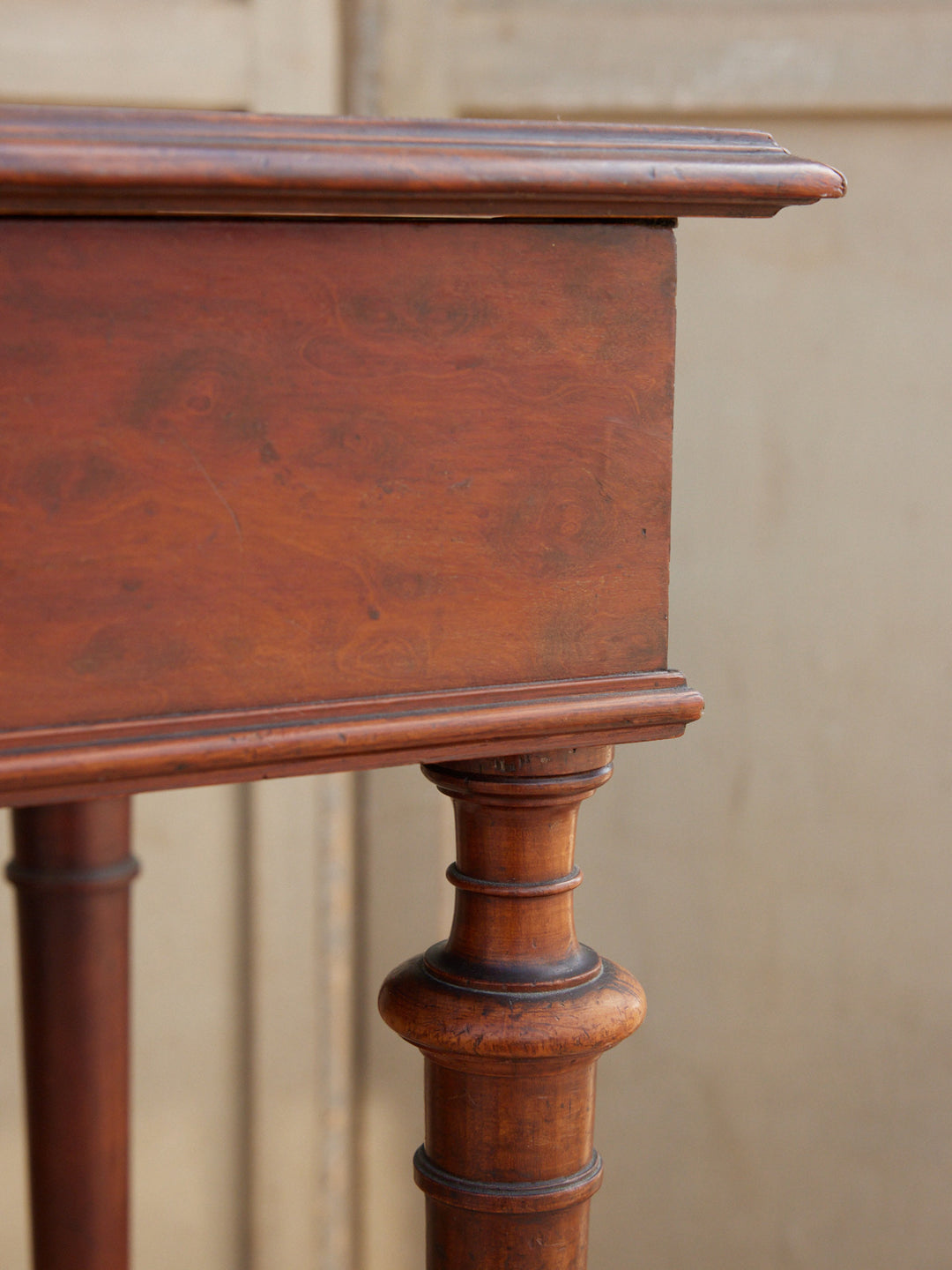 alfred-gueridon-bois-vintage-1465-12