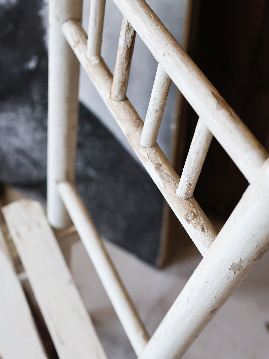 claude-chaise-bois-944-6