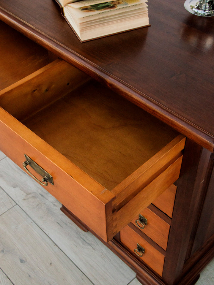 edouard-bureau-bois-580-8