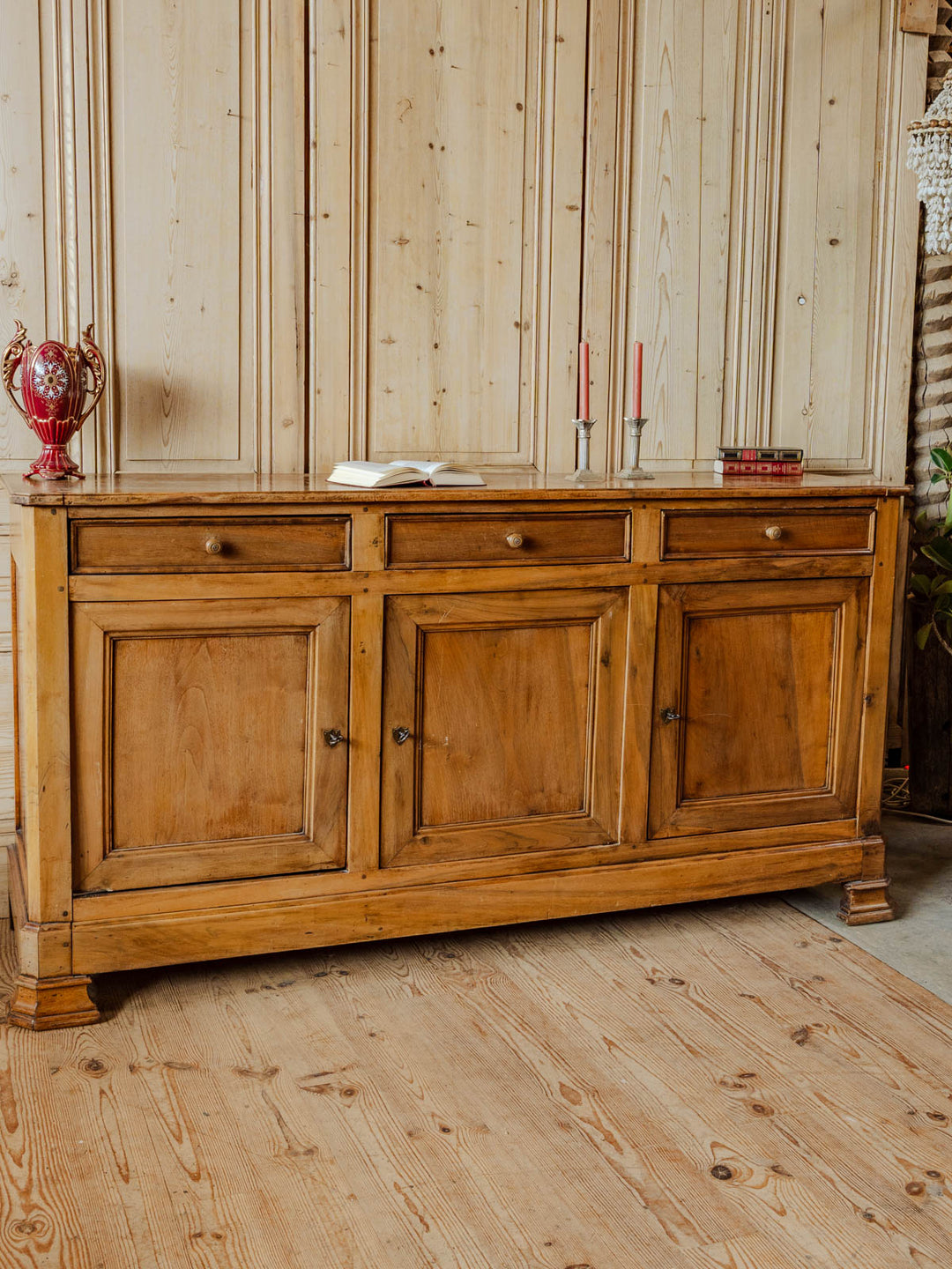 margaret-enfilade-bois-471-3