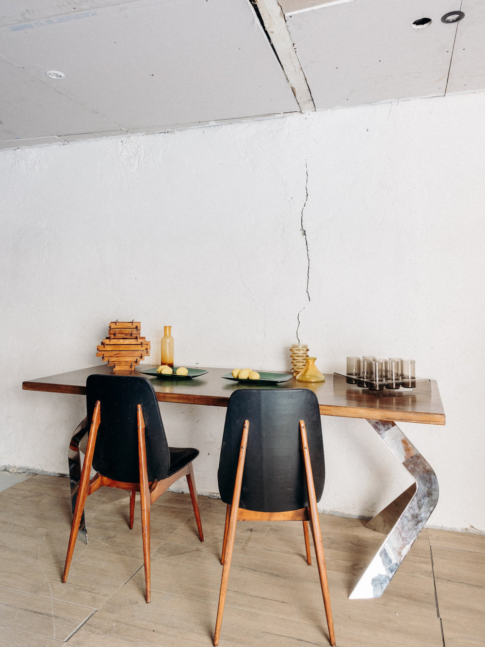 4U3A0511_Debongout-retrochic-07-04-25_001bureau_0001.jpg