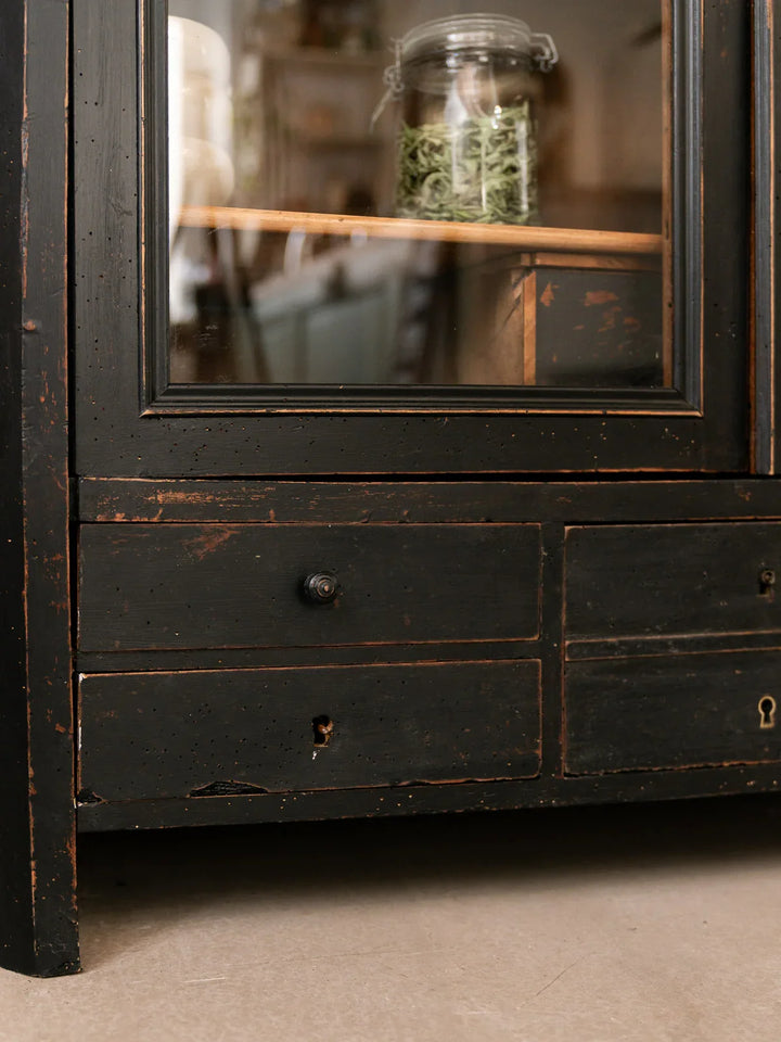 victoria-vitrine-bois-noir-155-9