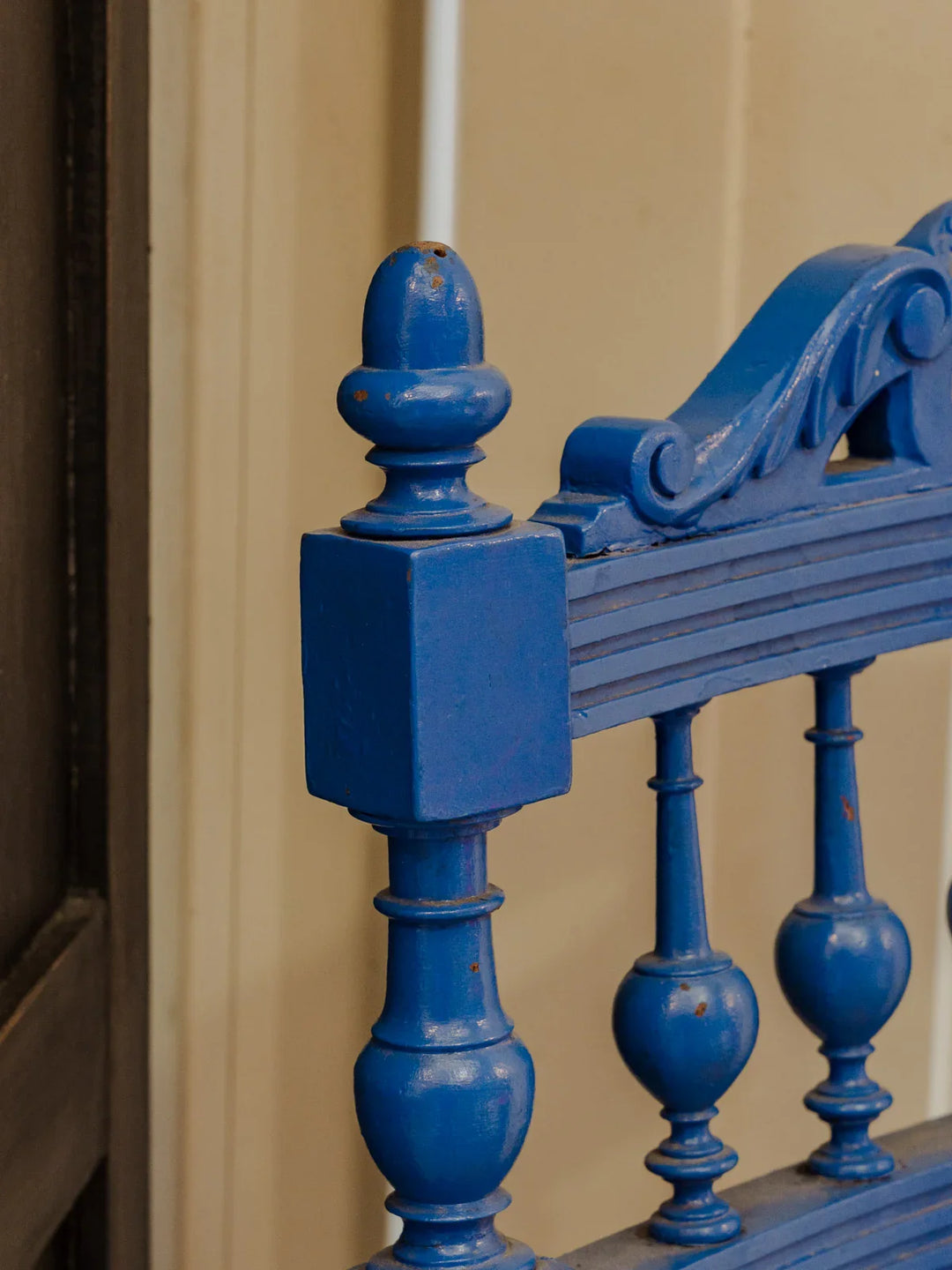 claude-chaise-bois-983-7