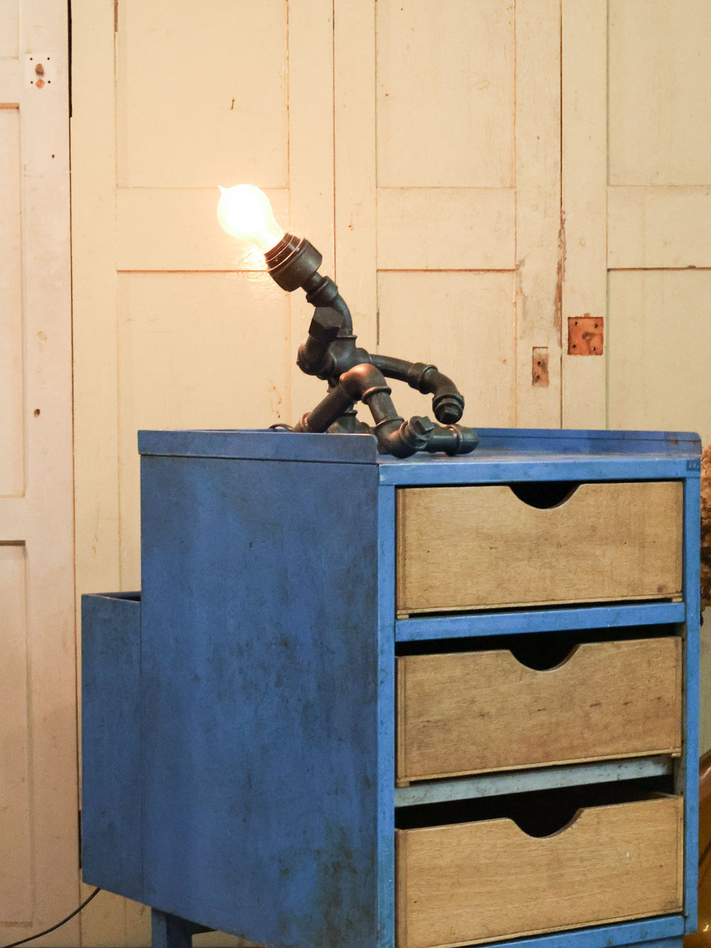 julia-lampe-à-poser-acier-824-2