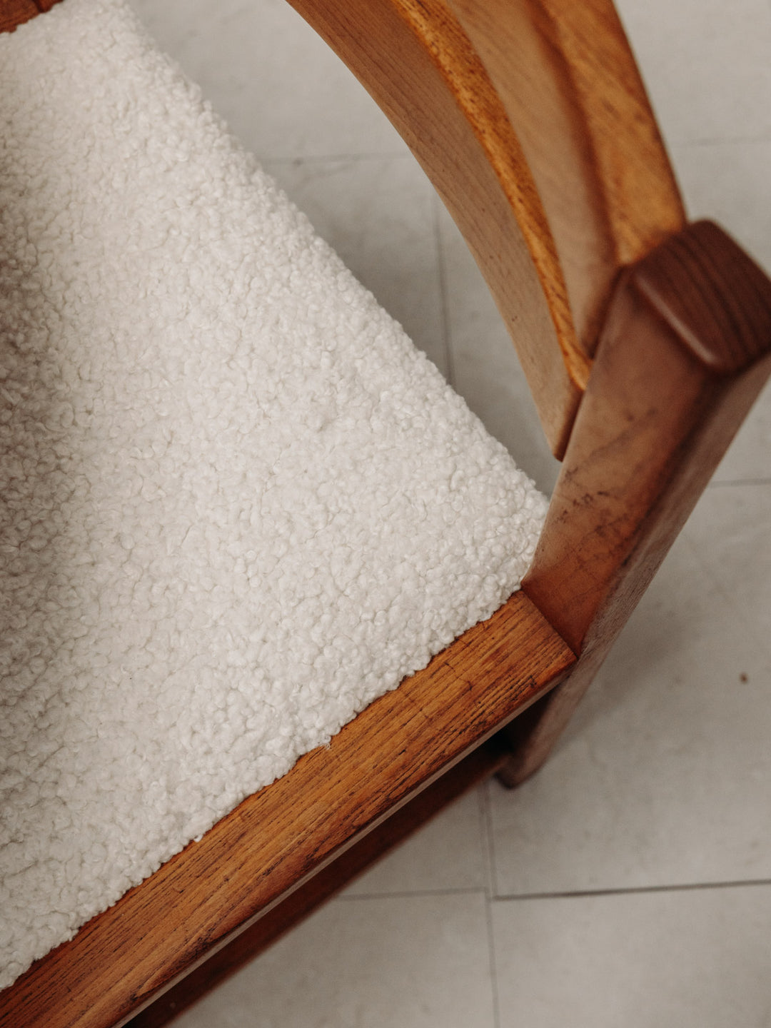 auguste-ensemble-table-et-chaises-bois-7-9