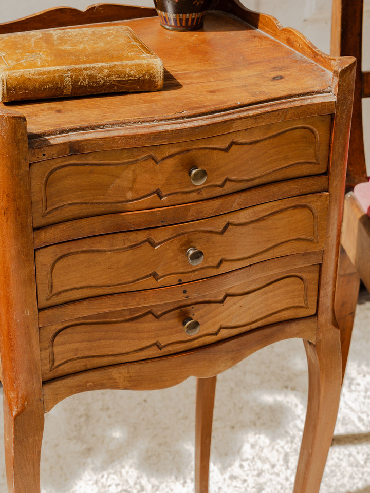 odile-table-chevet-noyer-1360-8
