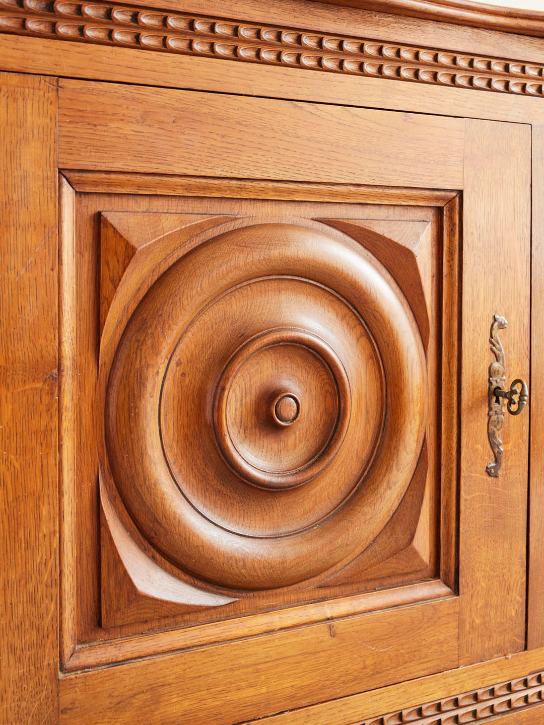 gilbert-buffet-bois-1926-9