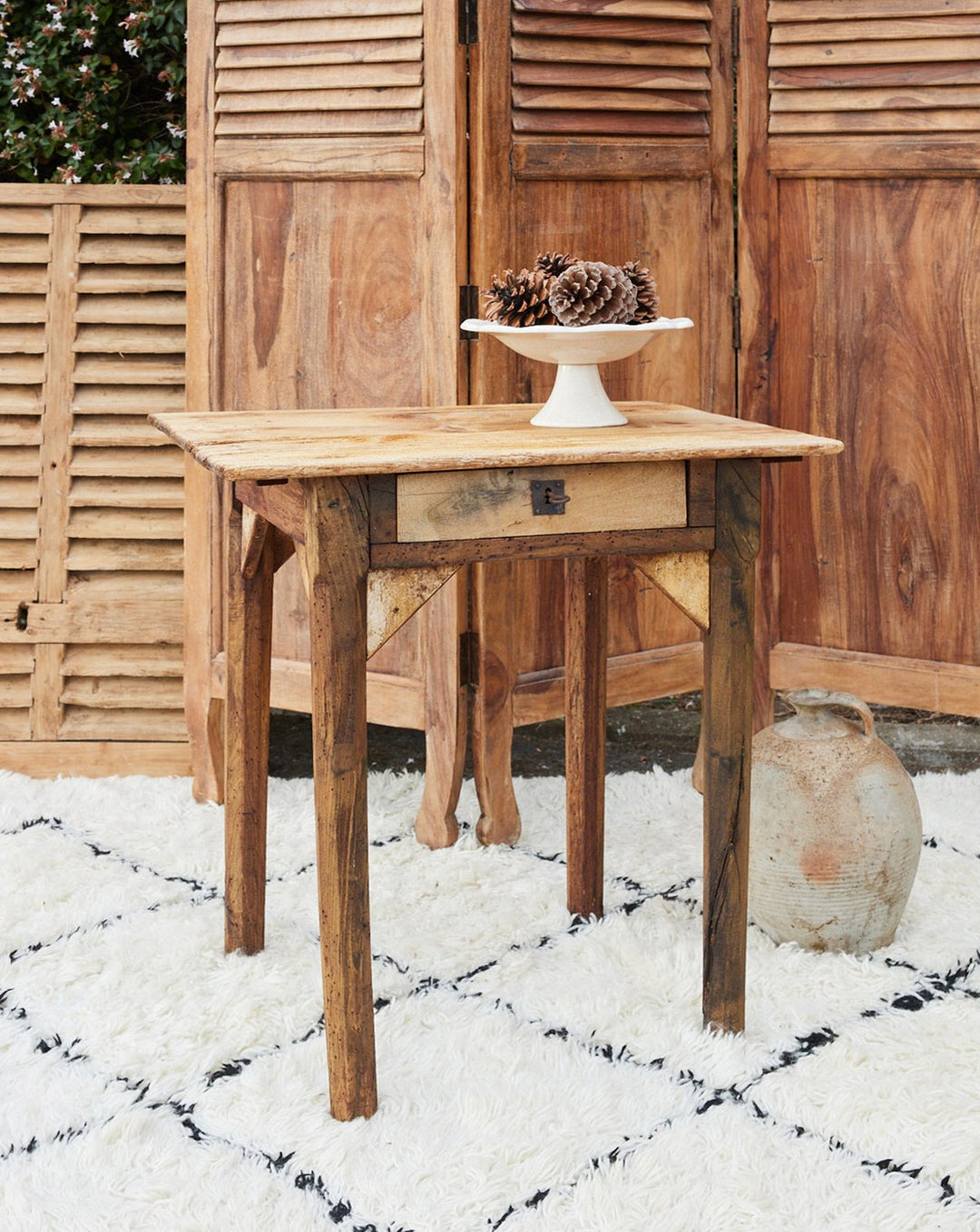 francine-table-appoint-bois-vintage-chinée-1553-1