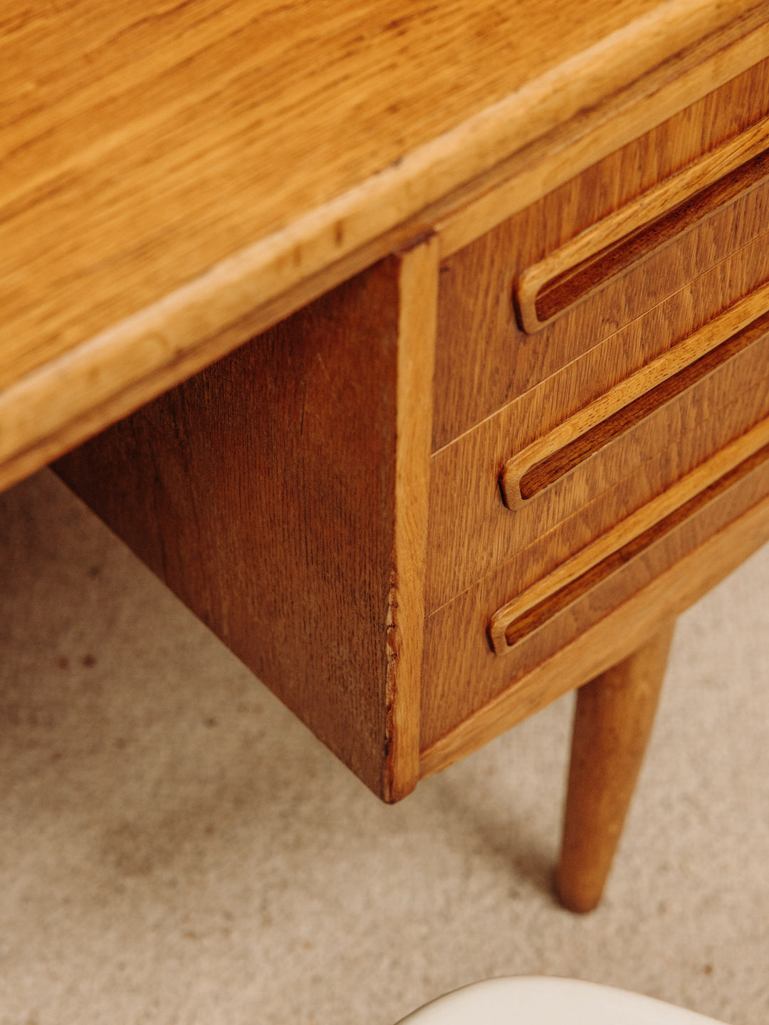 yvan-bureau-teck-596-6