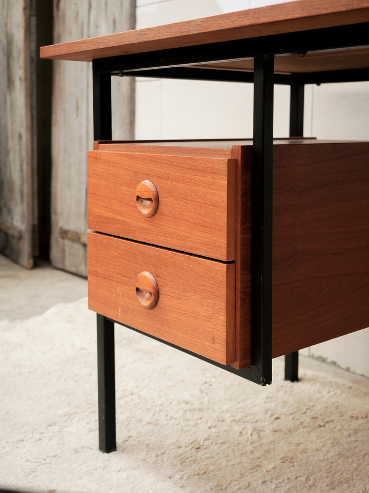 yvan-bureau-bois-563-5