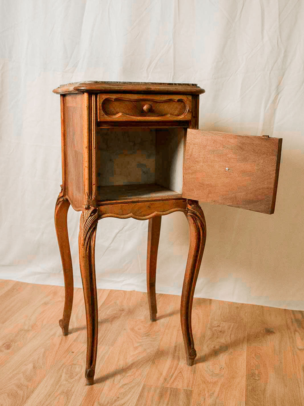 odile-table-chevet-bois-565-3