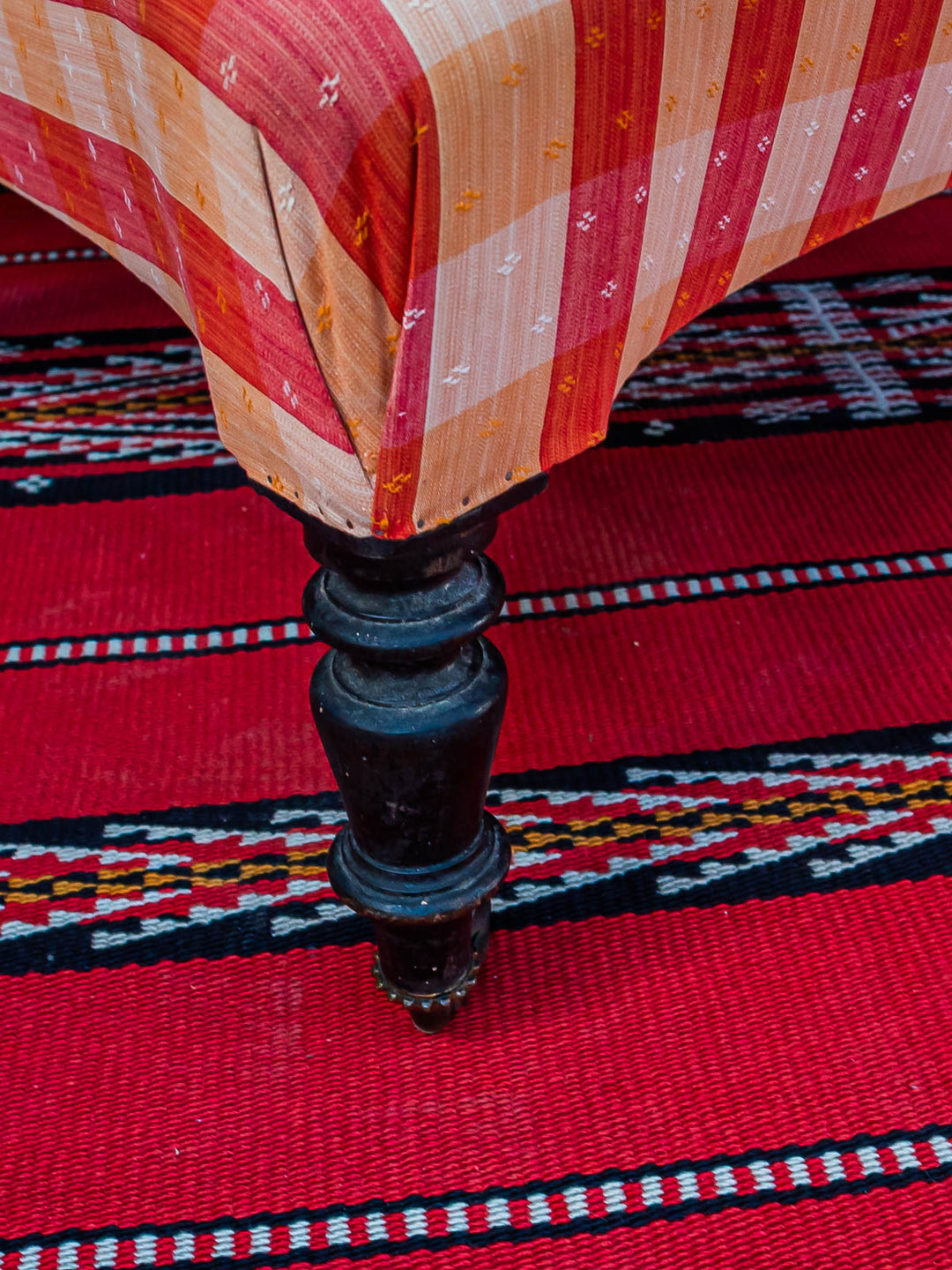 ernest-fauteuil-tapissé-571-8