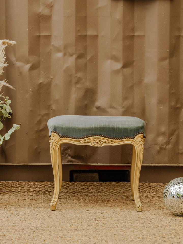 regis-tabouret-velours-704-2