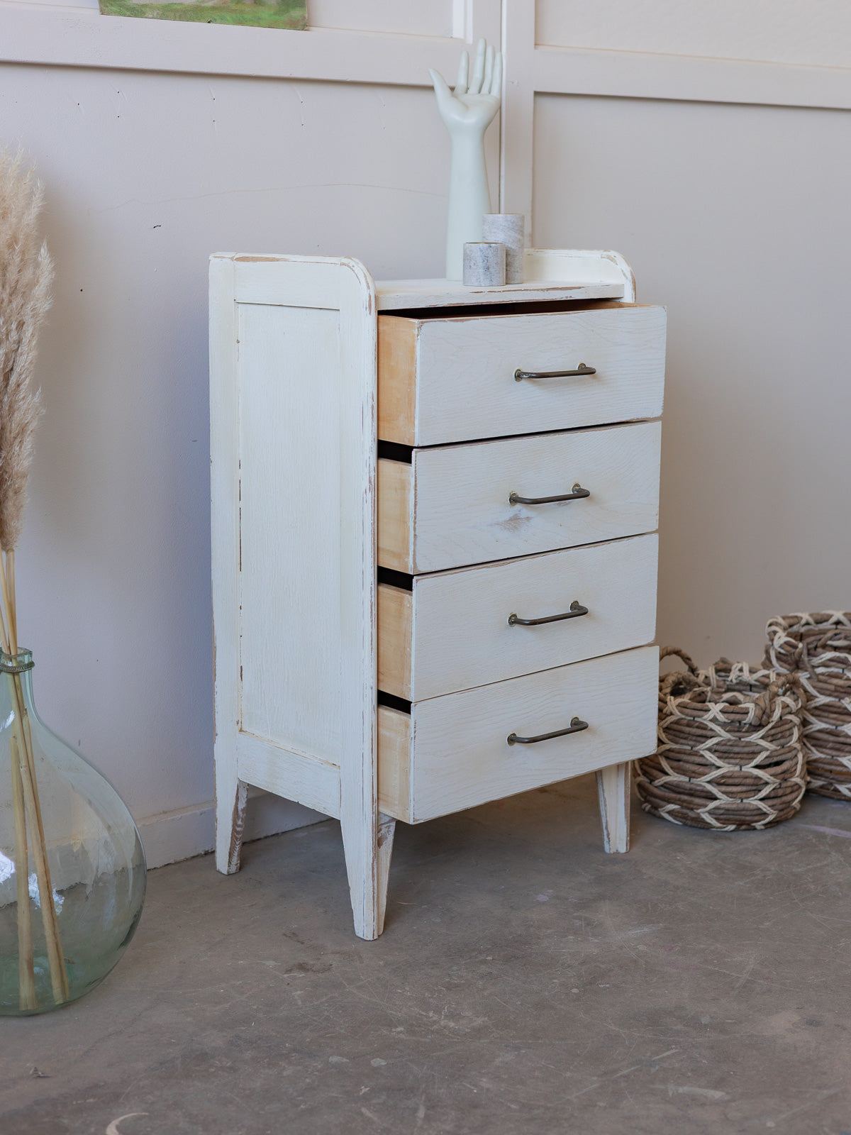 garance-commode-bois-blanc-patine-746-2
