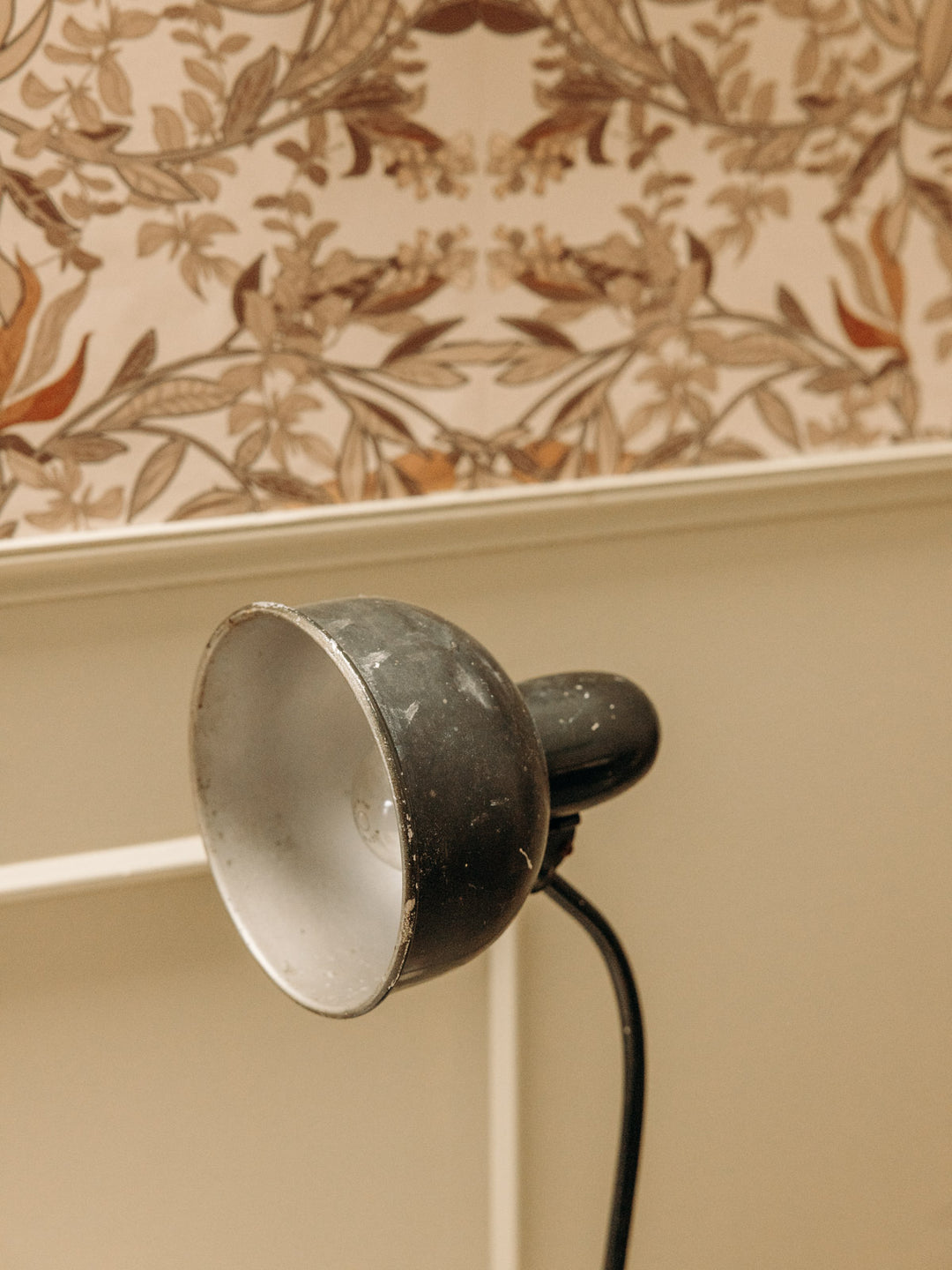 suzanne-lampe-a-poser-metal-653-5