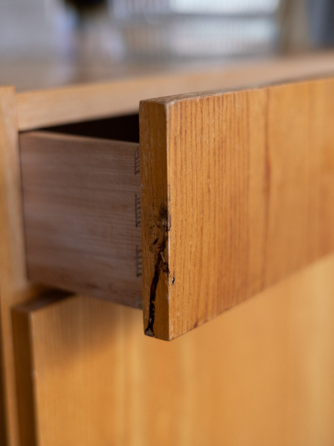 maia-table-chevet-bois-contemporain-1605-6