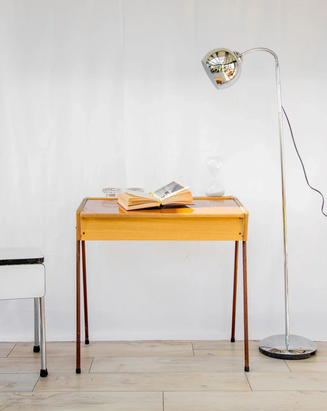 edouard-bureau-metal-648-1