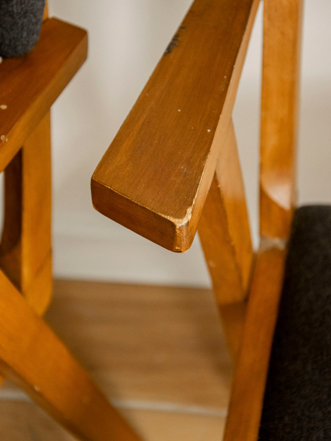 claude-chaise-bois-1564-11