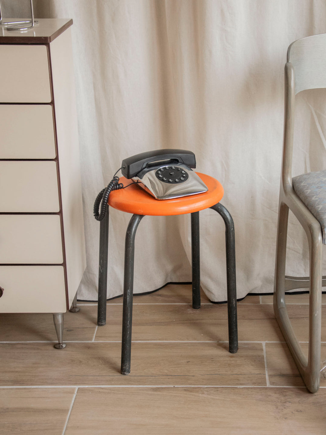 axel-tabouret-bakelite-714-2