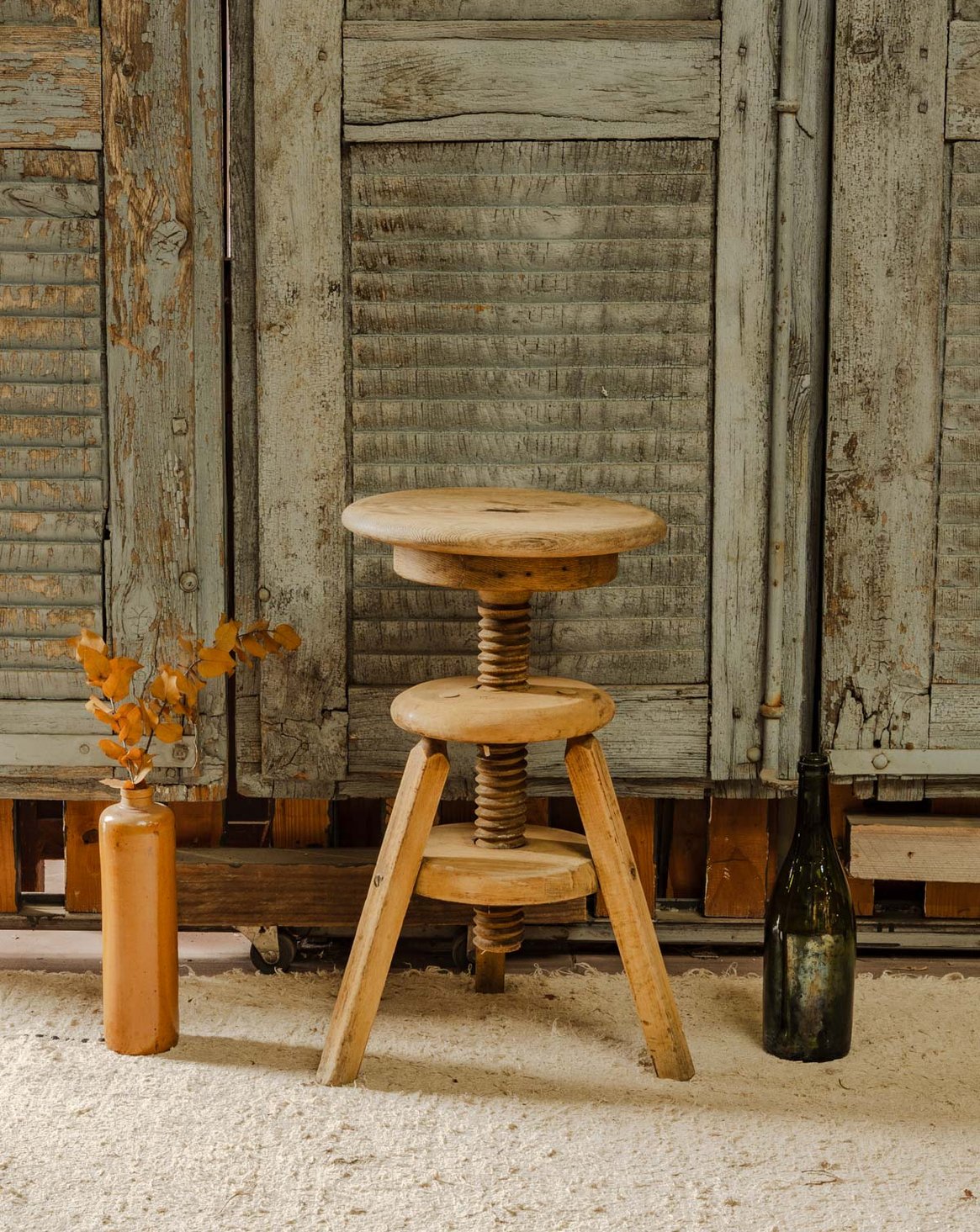 regis-tabouret-bois-1527-1
